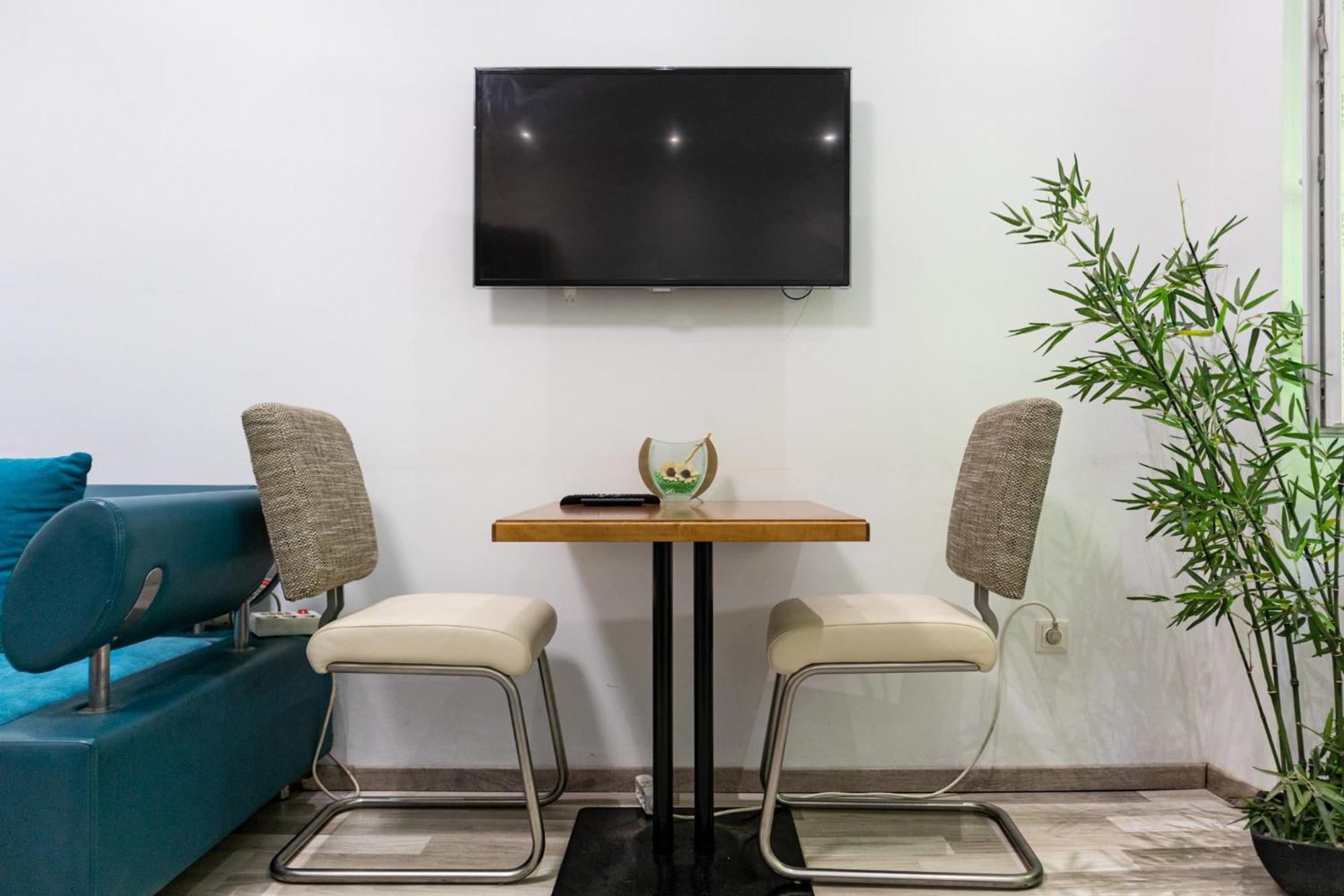 Chic 1Br Apt Near Biggest Amusementpark Of Wenen Buitenkant foto